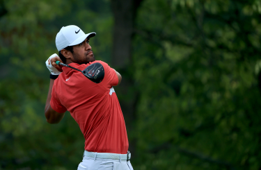 Finau Leads Memorial at 65 as Woods Has Quiet Return to Golf