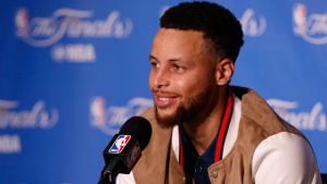 Stephen Curry Makes Donation to Launch Golf Teams at Howard University